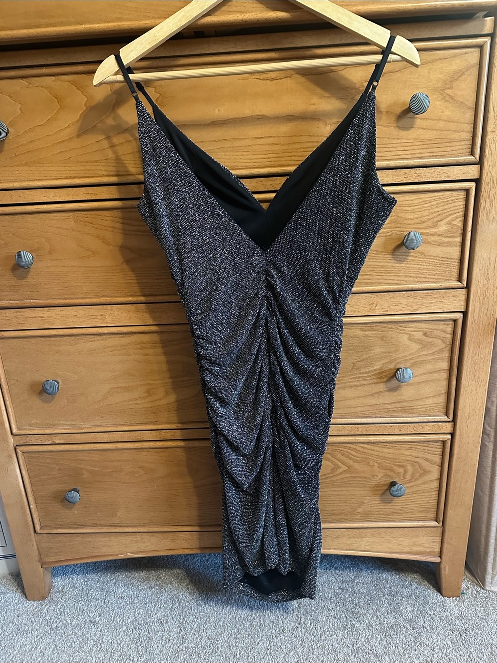 Emerald Sundae Mini Dress Womens Medium Silver Ruched Sleeveless Bodycon NWOT - Picture 2 of 7